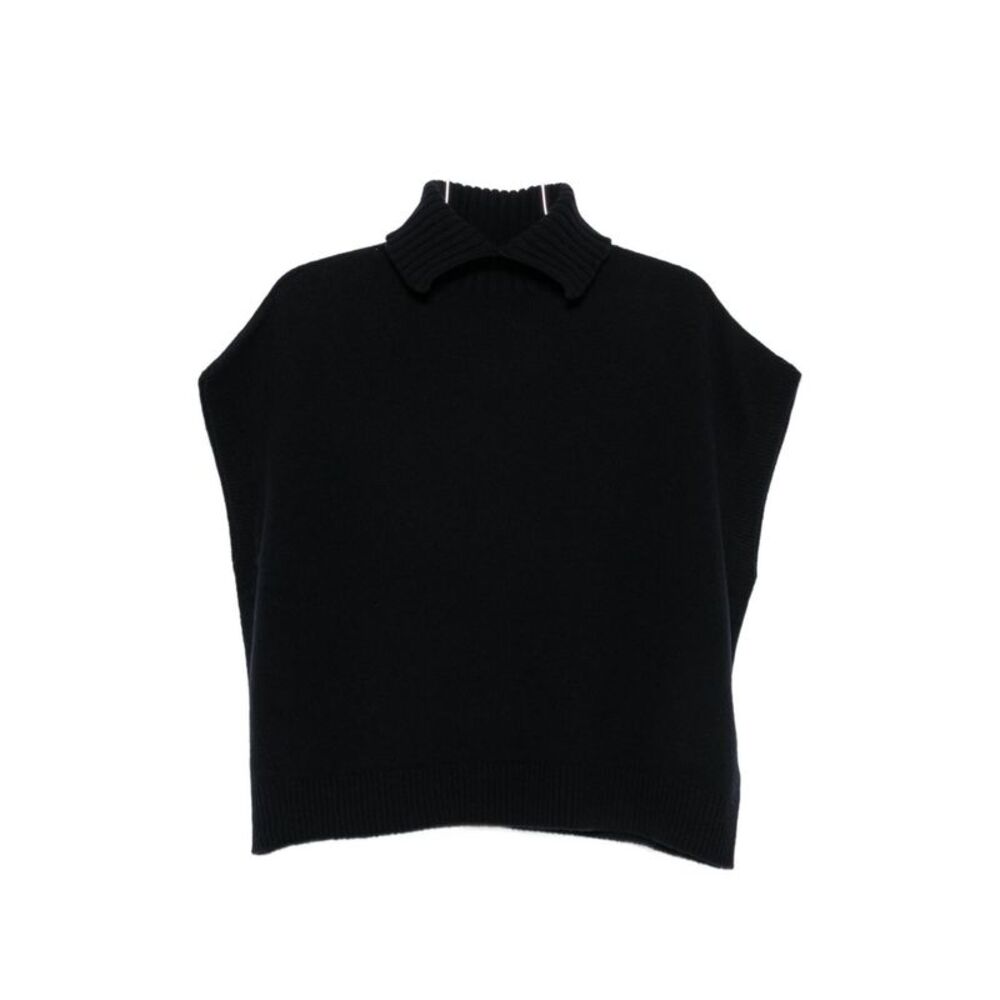 Nicholson & Nicholson Women Wool Vest